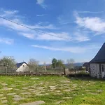 Maison Dans Un Joli Village Typique Du Cantal! Ferienhaus *